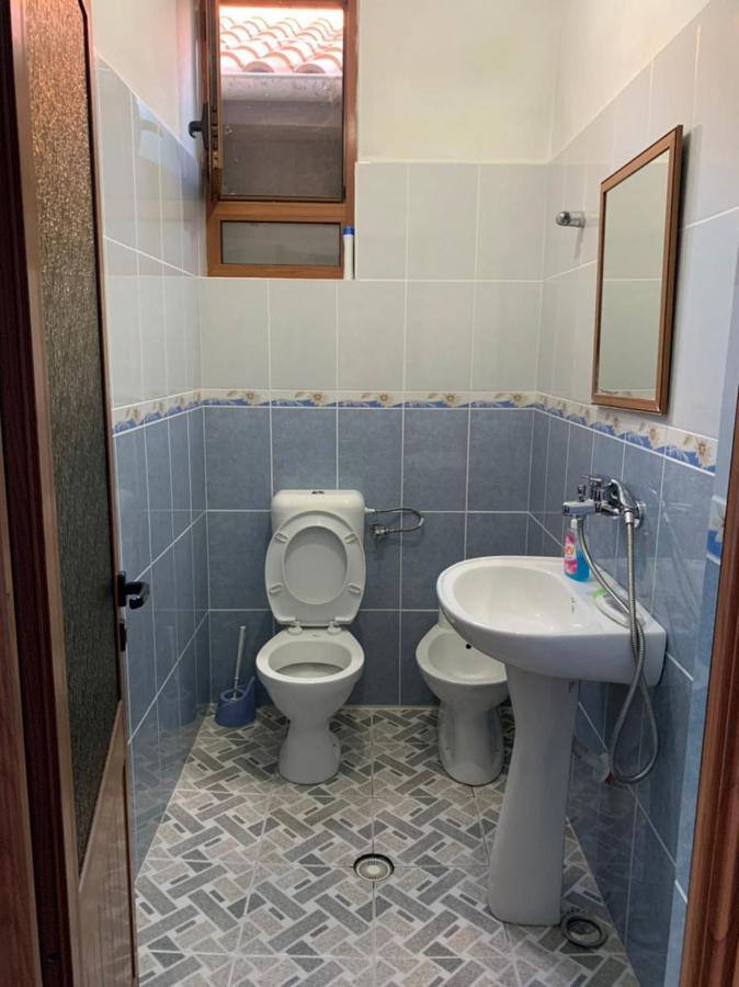 Vila Deni Tushemisht Exteriör bild