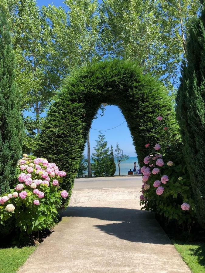 Vila Deni Tushemisht Exteriör bild